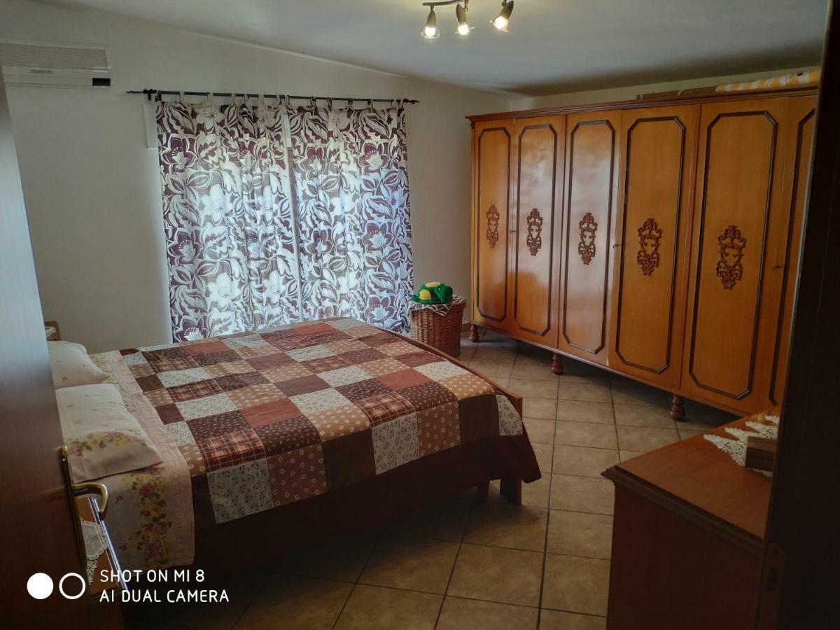 Апартаменты Old Style Flat Nebida Экстерьер фото